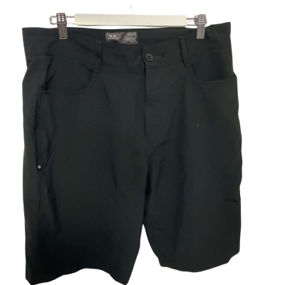 Oakley Mens  Size 34 Tailored Shorts Black  