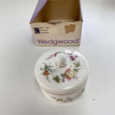 Wedgwood Mirabelle Round Box
