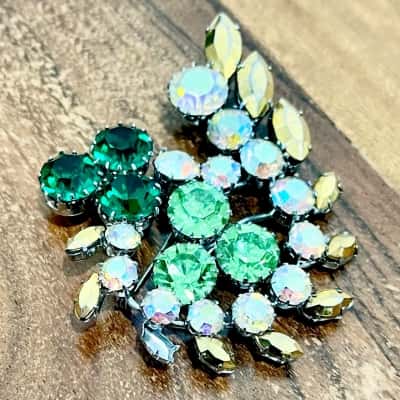 Vintage Aurora Borealis Green Gemstone Sparkling Brooch