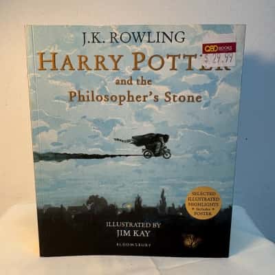 Harry Potter and the Philosopher’s Stone - Illustrated Edition
