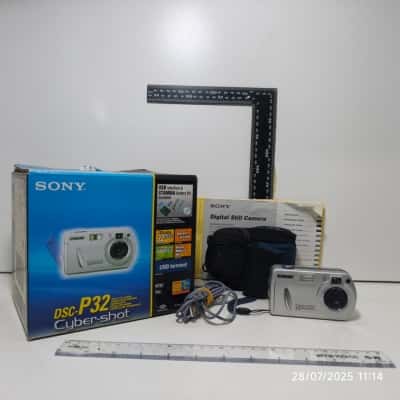 Untested Sony Dsc-P32 Digital Camera with Everything pictured 