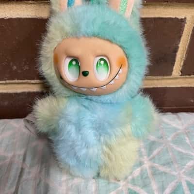 Labubu - The Monsters - With Moveable Head