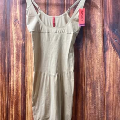 Spanx  Size L Nude open bust full slip new 