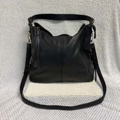 Black Leather Handbag Shoulderbag w/ Gold Accents
