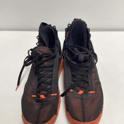 Nike Jordan Proto max 720 sneakers Size 9 Black  / Orange 