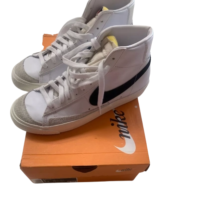 Womens Nike Blazer Mid ‘77