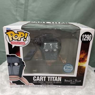Attack on Titan Cart Titan vinyl figure 