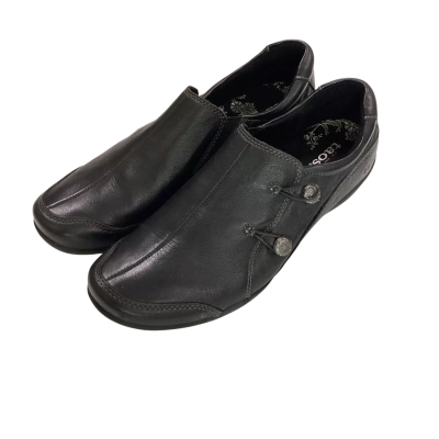  Women's Taos Leather Shoe 