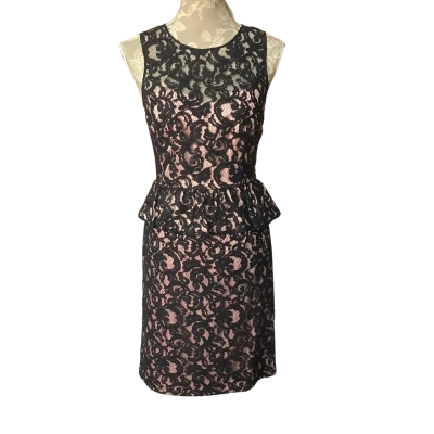 Review Sleeveless Black Lace Peplum Dress