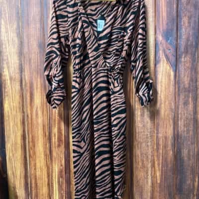 Portmans  Size 12 Animal print dress new 
