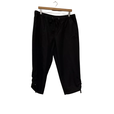 Suzannegrae Womens  Size 16 Capris Pants Black  