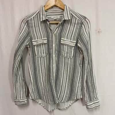 Country Road Womens  Size XXS Long Sleeve Shirt