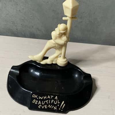 Selcol Vintage "Vogue" Ashtray 1930/1940