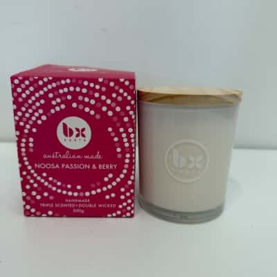 NEW - BX Earth Noosa Passion & Berry Candle 300g