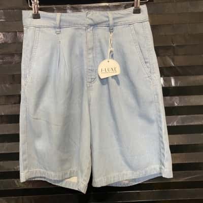  J-Luxe Shorts Size 6 