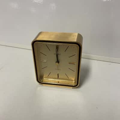 Vintage Seiko quartz desk clock Japan gold Tone 