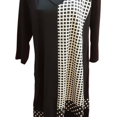 TS Womens  Size 16 Shift Dress Black  / White 