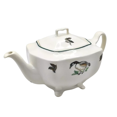 Johnson Brothers Brookshire Style Teapot Made In England In Excellent Condition 240cm L x 30cm H x 50cm W  (brica shelf)