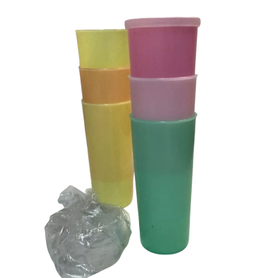 6 Vintage Tupperware pastel coloured Tumblers with lids