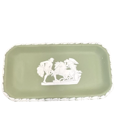 GREEN WEDGWOOD DISH ROMAN CHARIOT HORSE SCENE