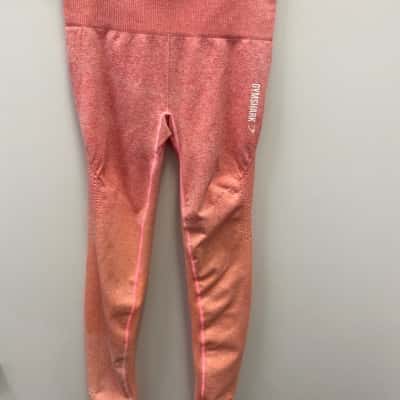 Gymshark Womens  Size XS Peach 