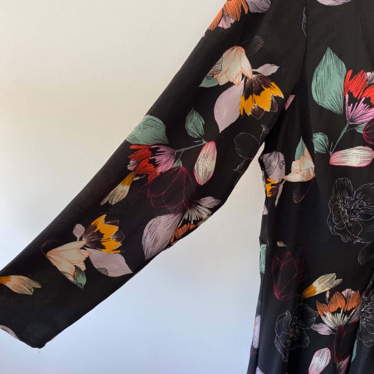 City Chic Black Floral Long Sleeve Midi Dress Size 16 / S / XXL (s)