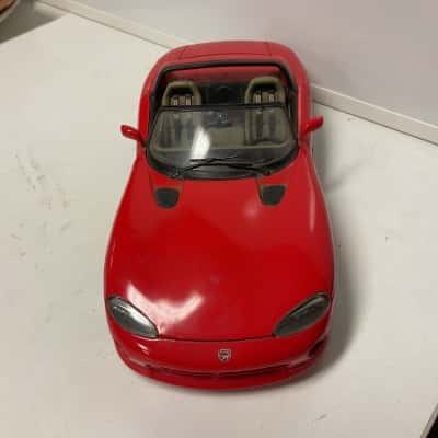 Burago dodge viper die cast car