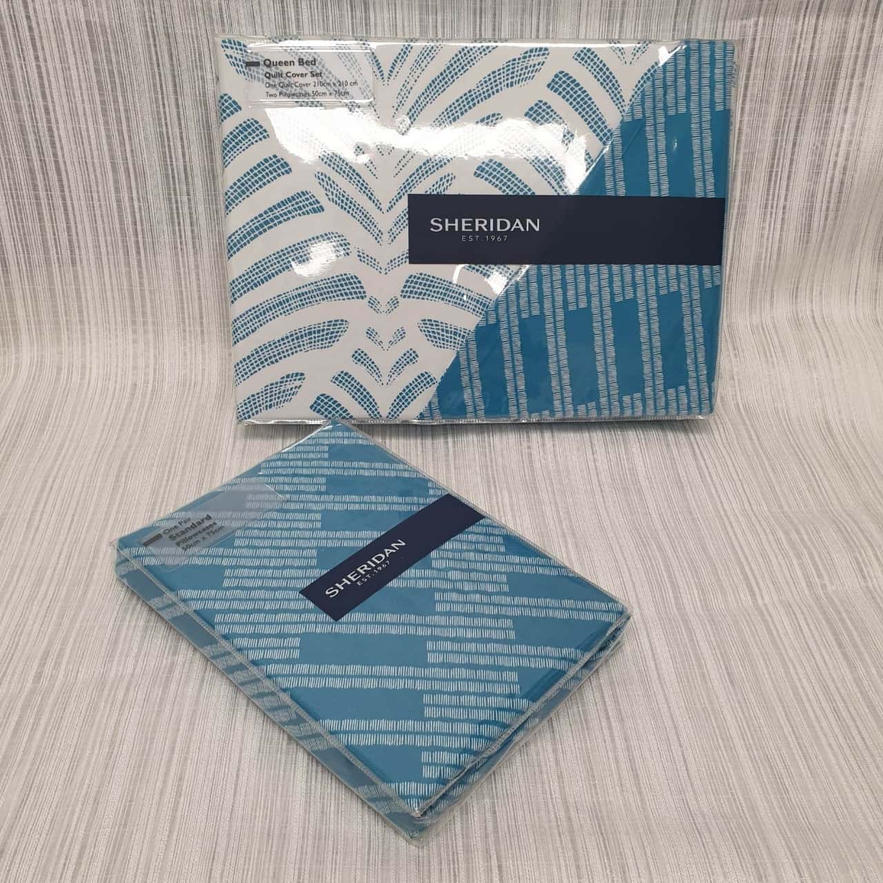 Stunning Sheridan Sea Green Queen Quilt Cover Set Plus 2 Extra