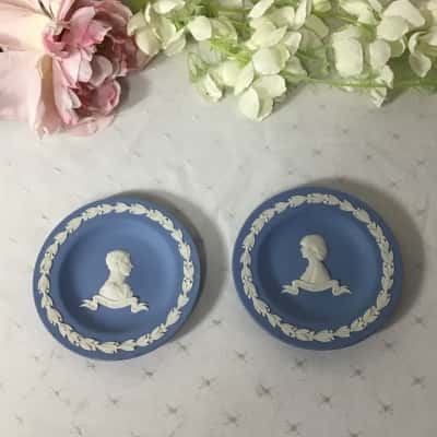 Wedgwood Jasperware Pair of Charles & Diana Royal Wedding July 1981 Round Dishes