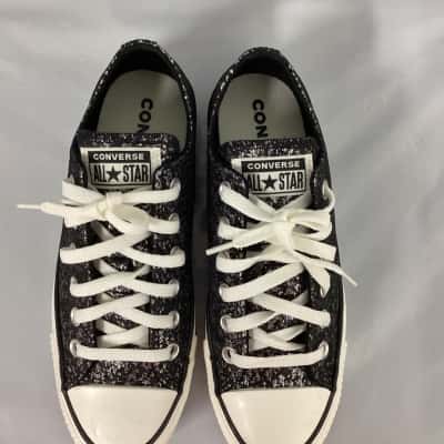 Converse Womens  Size 37.5 Black  / Silver 