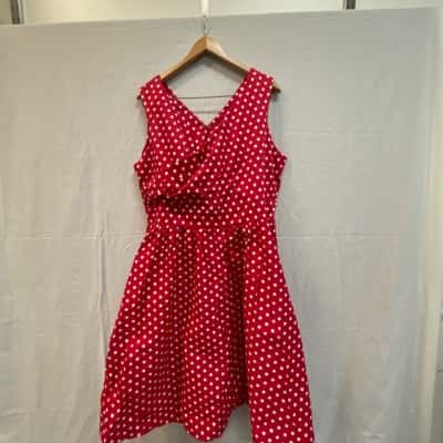  Womens dress, Dolly and Dotty Size 18 Polka Dot/Red 