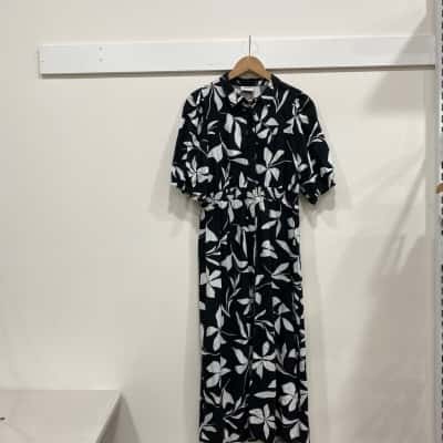 Sussan Womens  Size 12 Maxi Dress Black  / White 