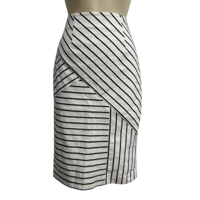 Marcs Size 6 White Striped Skirt