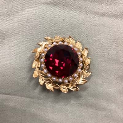  Womens Costume Brooch 