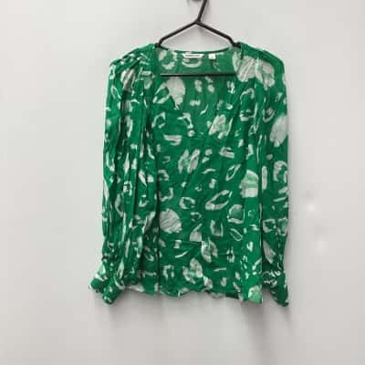 Country Road Womens sheer Blouse  Size 6 Green / White 