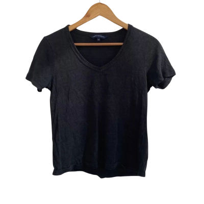 French Connection Womens  Size XS Short Sleeve Top / V-Neck Top Black  
