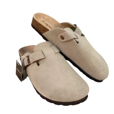 Qomfort Unisex Size 41 Leather Clogs Beige BNWT