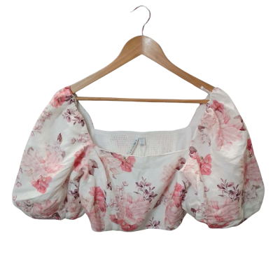 Forever New Womens  Size 10 Cropped Floral Top 