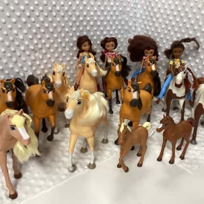Spirit - Riding Free & Spirit Untamed dolls and horses set