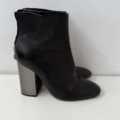 Tony Bianco Black Leather Ankle Boots - Size 7  