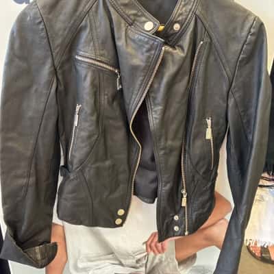 Forever New Womens  Size 8 Leather Jacket Black  