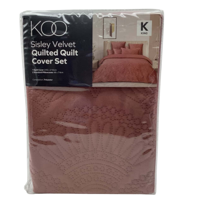 BNWT KOO Sisley Velvet Quilted Quilt Cover Set King Size, 1 Quilt Cover plus 2 Standard Pillowcases (Manchester)