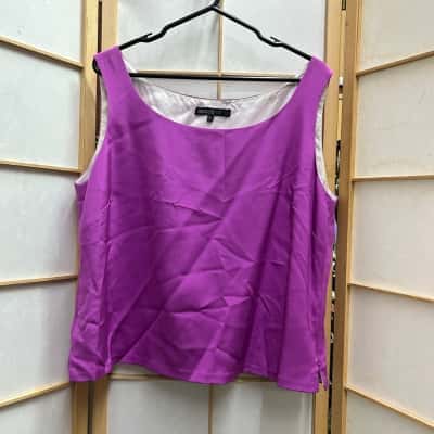 New without tags LAFAYETTE 148 NEW YORK Women’s Size 8 Vests / One Side Zipper Purple 