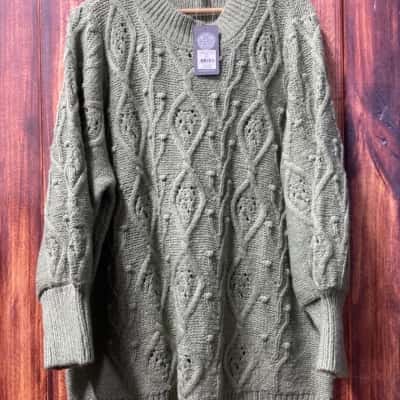 Autograph   Size L Green knit jumper new 
