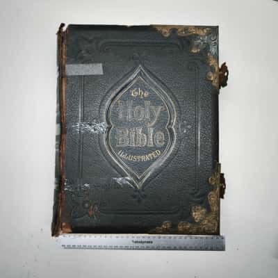 Bundle of 2x Antique 1883 Victorian Family Bibles (Melbourne Imprint Edition & Cambridge Holy Bible) w/ Brass Clasps – Restoration Lot