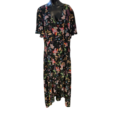 Crossroads Womens  Size 22 Casual Dress Black  / Floral 