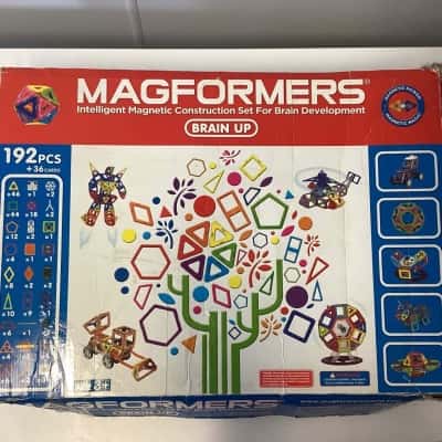 MAGFORMERS Brain Up 192 Pieces + 36 Cards