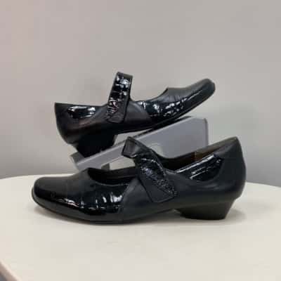 Ziera Womens  Size 12 / 43 Wedged Nary Jane’s Animal print / Black  