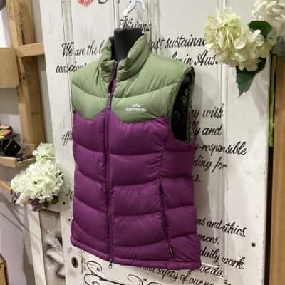 Kathmandu Brand! PUFFER VEST! 550 FILL POWER 85% DUCKDOWN Womens  Size 12 Olive / Purple 