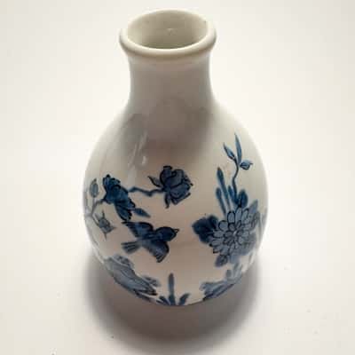 Edo Dynasty Imperial Collection Miniature Vase produced in Japan